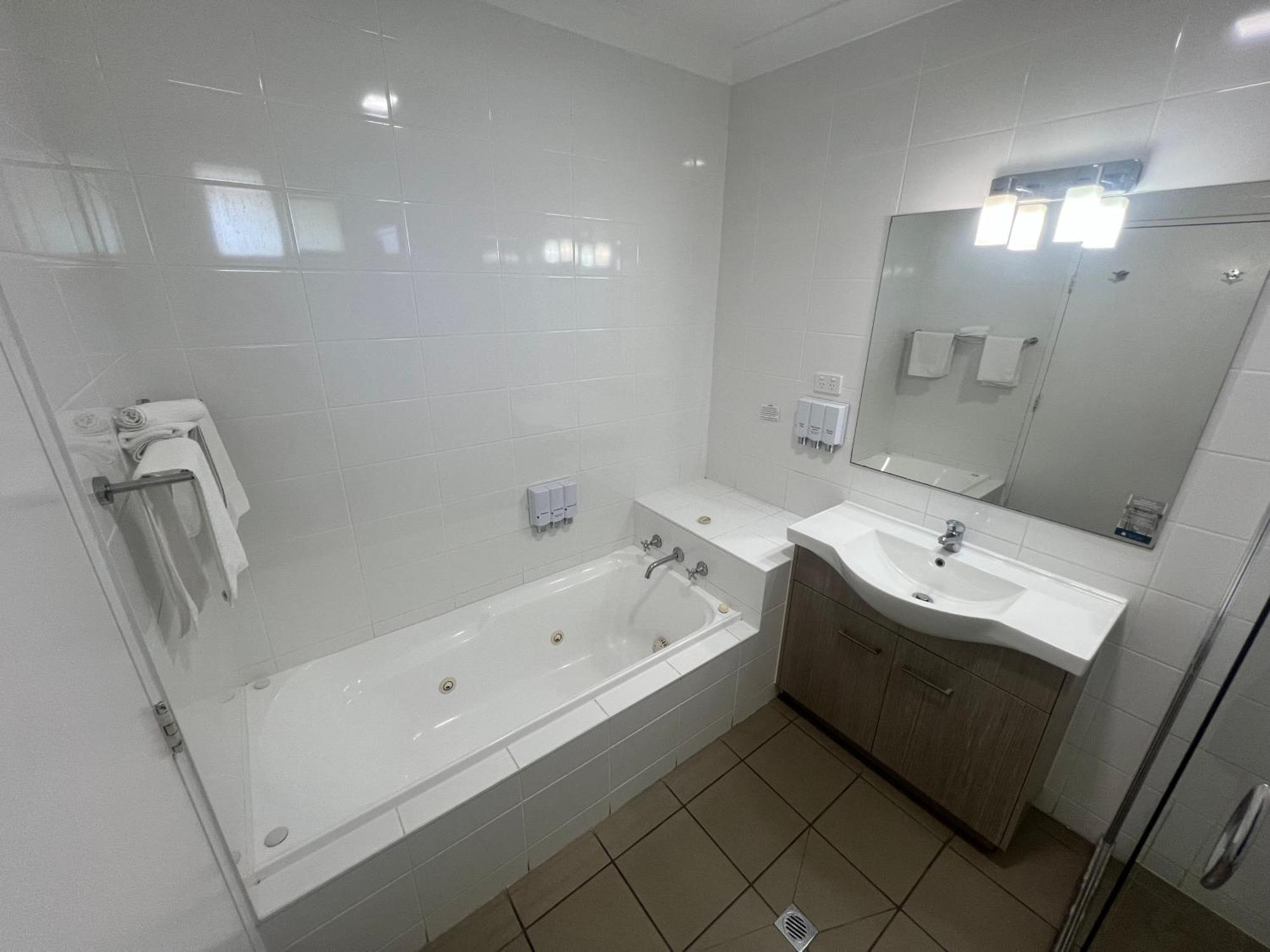 Adelong Motel Narrabri Luaran gambar
